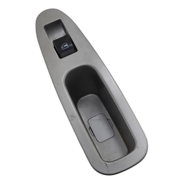 Moldura Botao Vidro Porta Traseira Direita Chery S18 2012