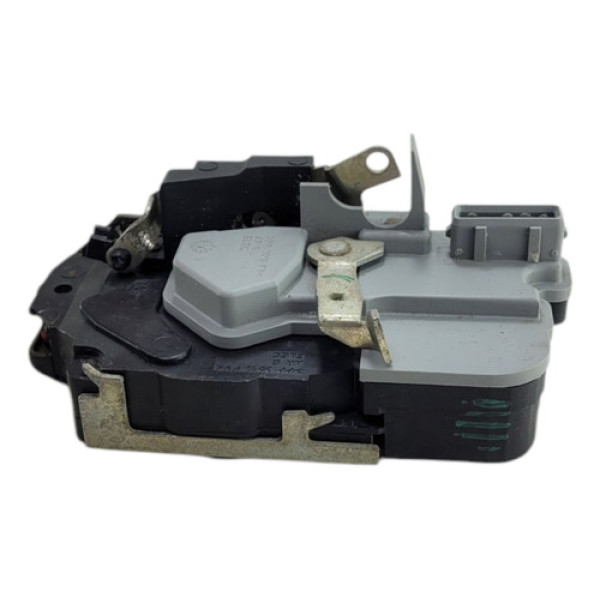 Fechadura Traseira Esquerda Peugeot 206  2009 2011