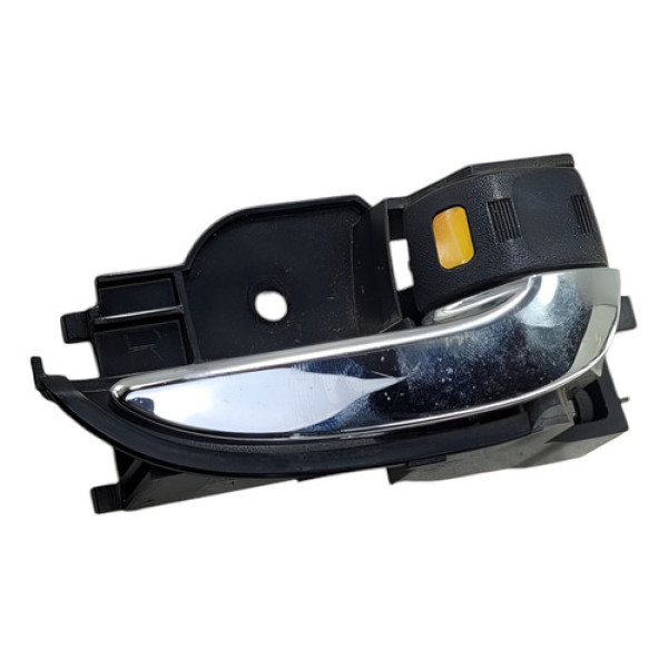 Macaneta Interna Dianteira Direita  Toyota Etios 2015 Preto