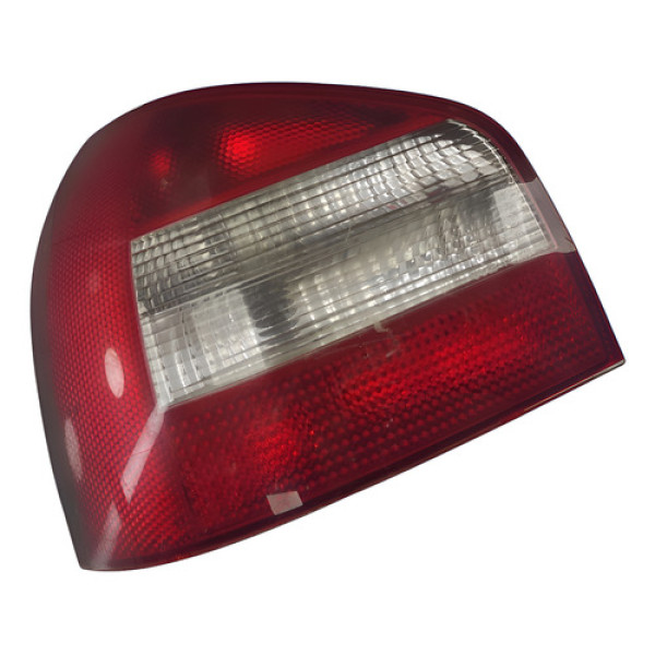 Lanterna Traseira Esquerdo Audi A3 2000 2006 Esquerdo/motorista Vermelho