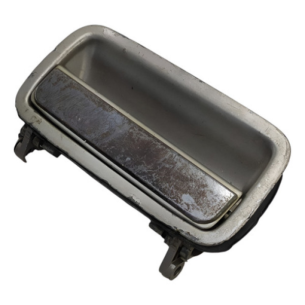 Macaneta Porta Mala Tampa Traseira Gm Corsa 1998 2000 Preto Traseira