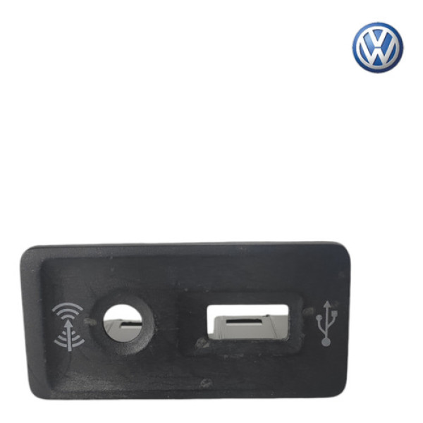 Moldura Entrada Usb Auxiliar Volkswagen Amarok 2011 2020