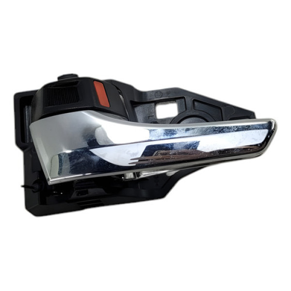 Macaneta Porta Interna Traseira Esquerda Hilux 2016 2021 Preto Traseira