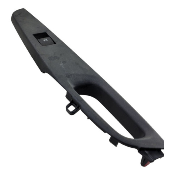 Moldura Botao Porta Traseira Direita Toyota Yaris 2018