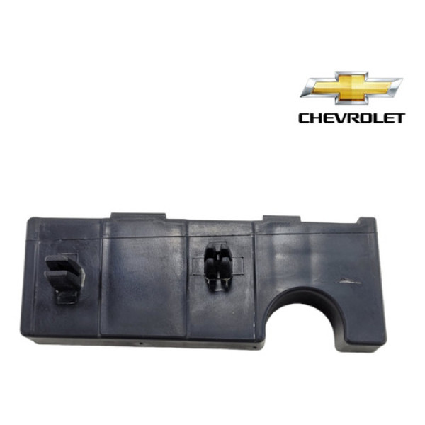 Guia Parachoque Suporte Gm Classic 2010 2012 Esquerdo