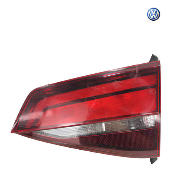 Lanterna Luz Traseira Direita Volkswagen Jetta 2015 2018 Direito Vermelho
