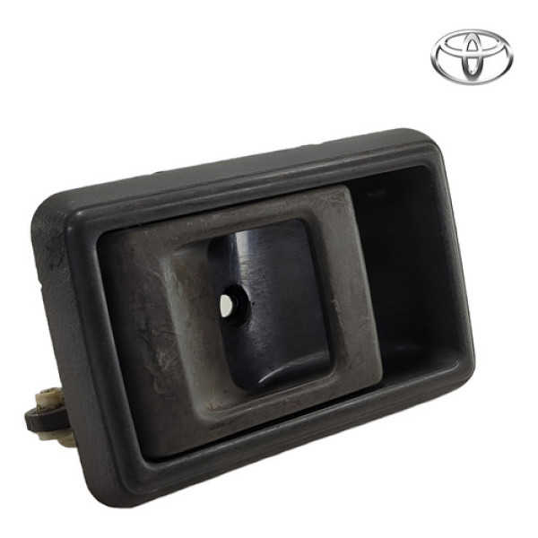 Macaneta Interna Toyota Hilux Diant Dir 1998 2004 Dianteira