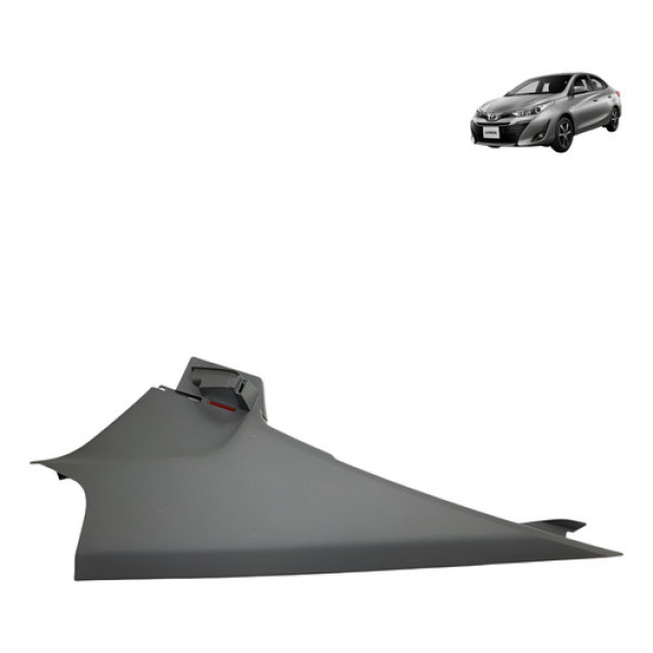 Acabamento Lateral Esquerda Traseiro Toyota Yaris 2019 2020