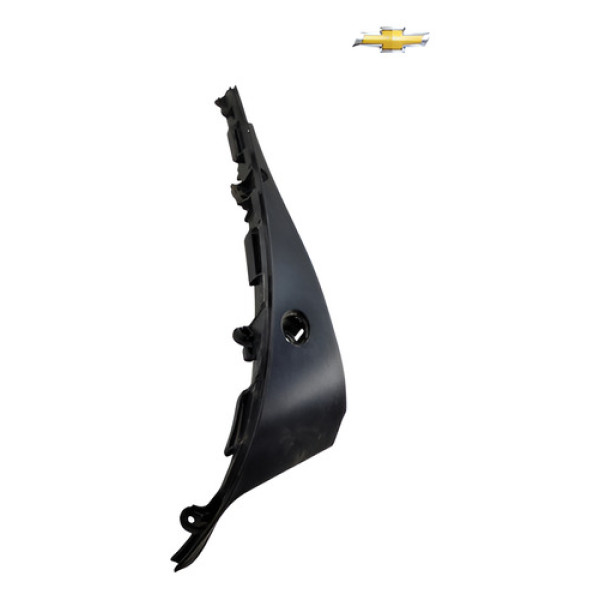 Moldura Lanterna Traseira Direita Chevrolet Tracker 2017 Preto