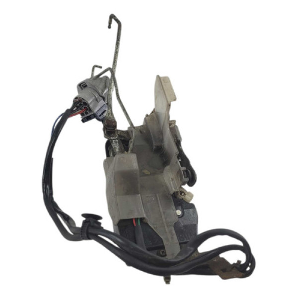 Fechadura Porta Traseira Direita Toyota Corolla 1997 2001