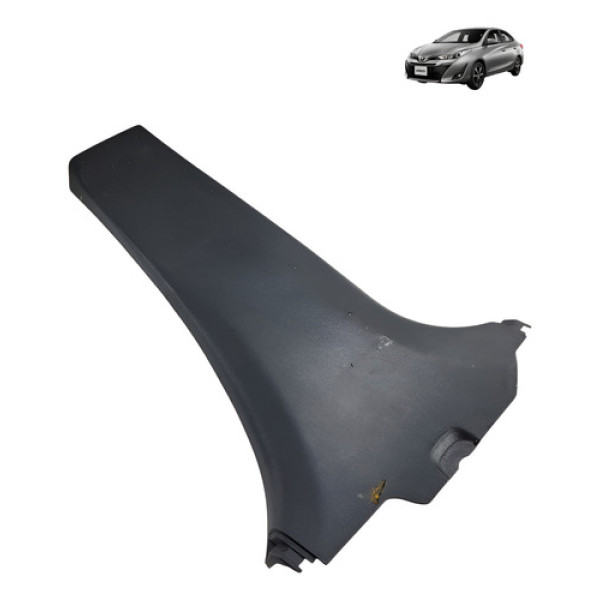 Acabamento Soleira Traseiro Direito Toyota Yaris 2019 2020 Preto