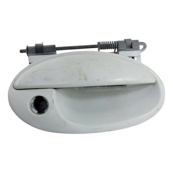 Macaneta Externa Dianteira Direita Corsa Prisma 2006 2014 Dianteira