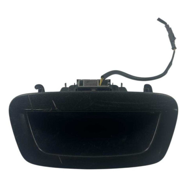 Macaneta Puxador Tampa Traseira Chevrolet Tracker 2012 2019 Preto Traseira