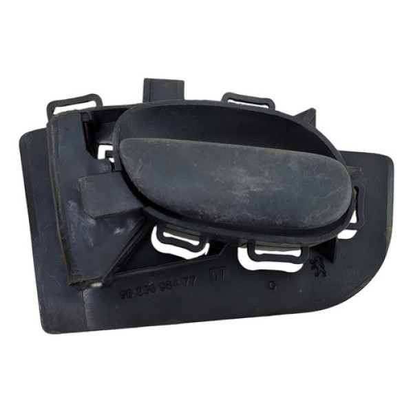 Puxador Macaneta Interna Esquerdo Peugeot 206 207 1998 2014 Dianteira/traseira