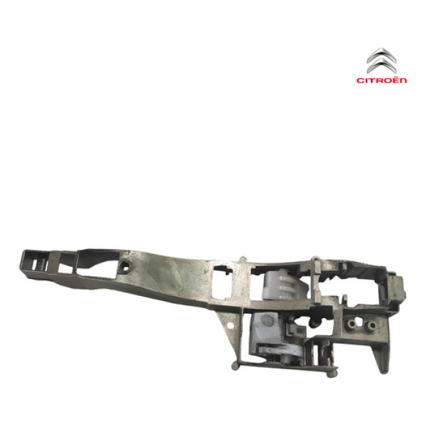Suporte Macaneta Dianteira Direita Citroen C3 C4 2013 2020 Dianteira
