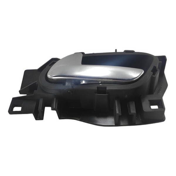 Macaneta Interna Porta Traseira Esquerda Peugeot 208 2013 Traseira
