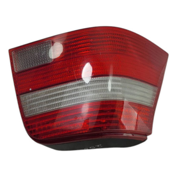 Lanterna Traseira Esquerda Volkswagen Golf 2003 2005 Esquerdo/motorista Vermelho