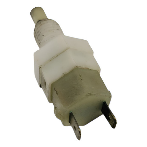 Interruptor Sensor  Luz Freio Chevrolet Omega 1993 2004