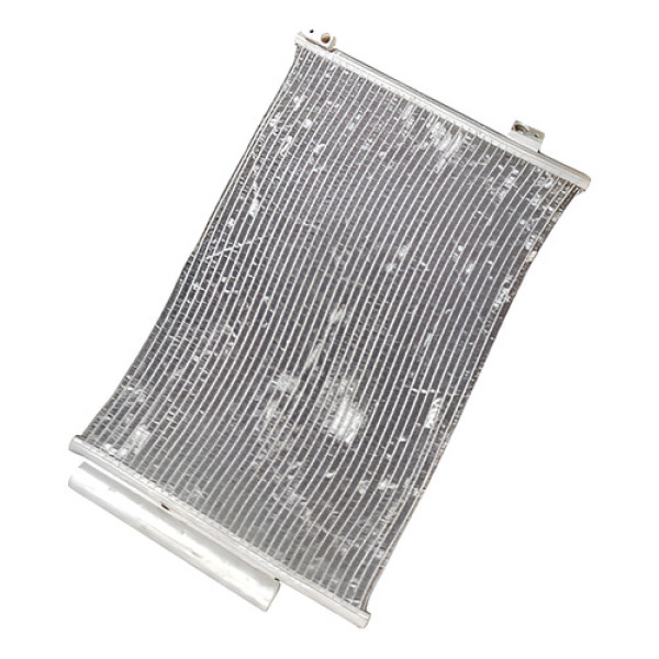 Condensador Ar Condicionado Nissan Kicks 2017 921005ra0a