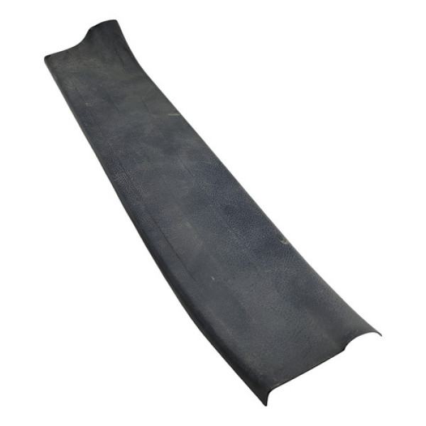 Soleira Interna Porta Transeira Hillux Sw4 Direito 2016 Preto