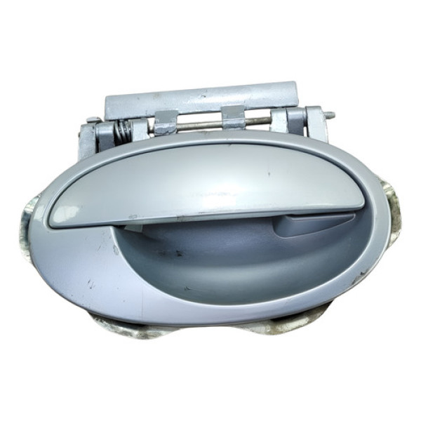 Macaneta Externa Dianteira Direita Corsa  Meriva 2002 2012 Prateado Dianteira