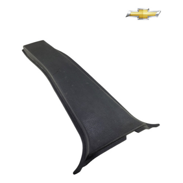 Moldura Coluna Central Chevrolet Vectra 93 96 Detalhe